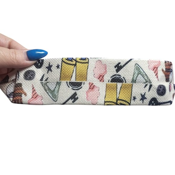 Coraline Makeup Travel Bag - Picture 3 of 4